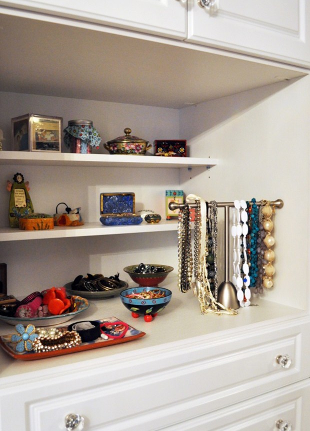 Walk In Closet Jewelry and Bag Display Shelves - Transitional - Closet