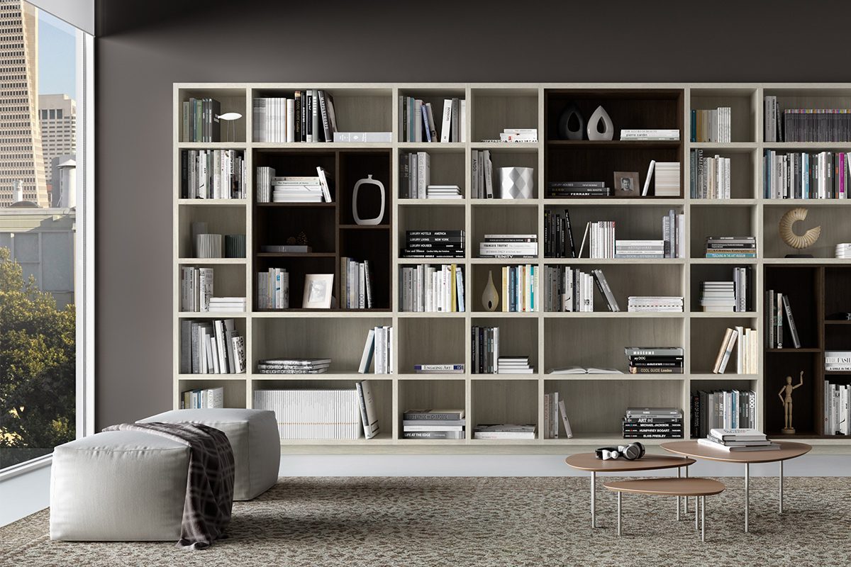 Bibliotecas de California Closets diseñadas con un toque moderno y acabado en madera veteada blanca de California Closets