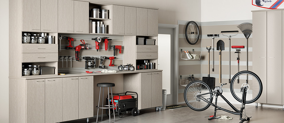 Custom Garage Cabinets & Storage Organizer Systems